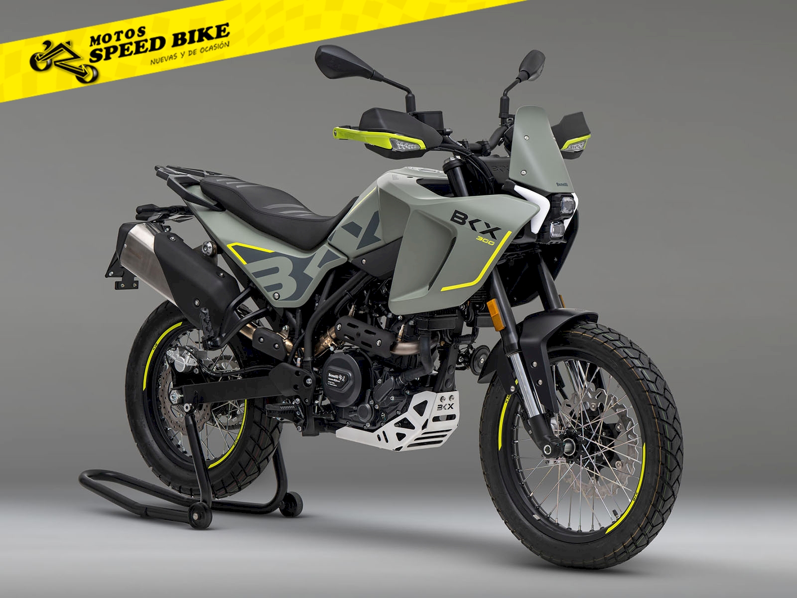 Benelli BKX 300 en Madrid - imagen 20