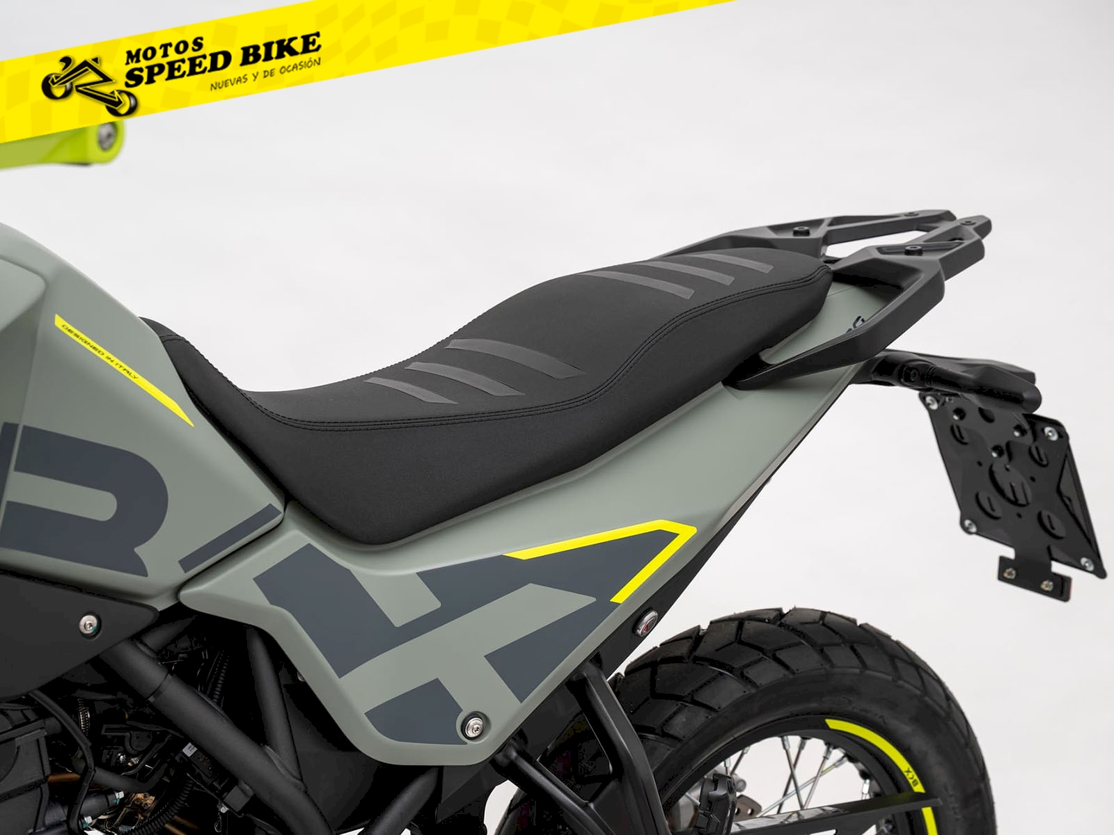 Benelli BKX 300 en Madrid - imagen 23