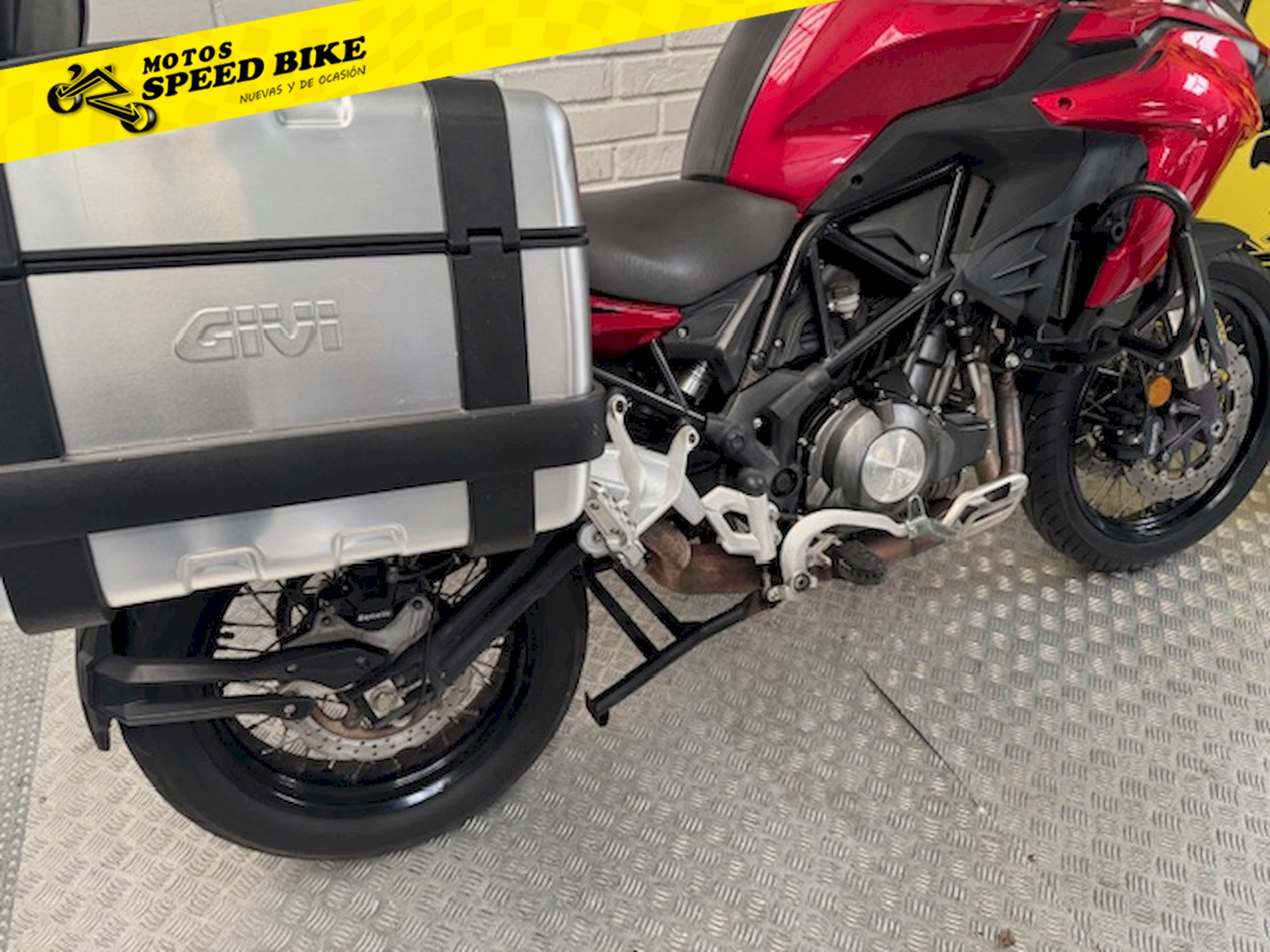 Benelli TRK 502 X de ocasión en Madrid - imagen 6