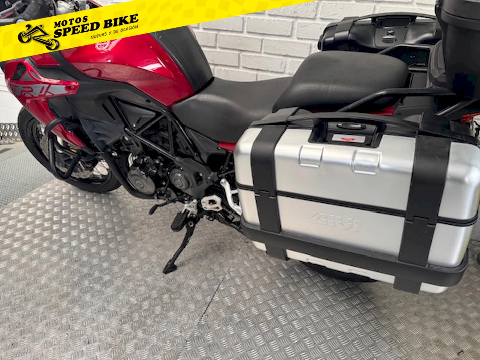 Benelli TRK 502 X de ocasión en Madrid - imagen 14