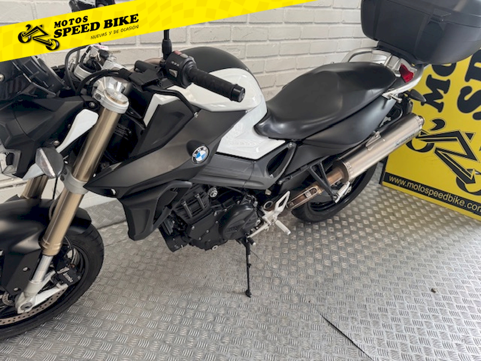 BMW F 800R de ocasión en Madrid - imagen 15