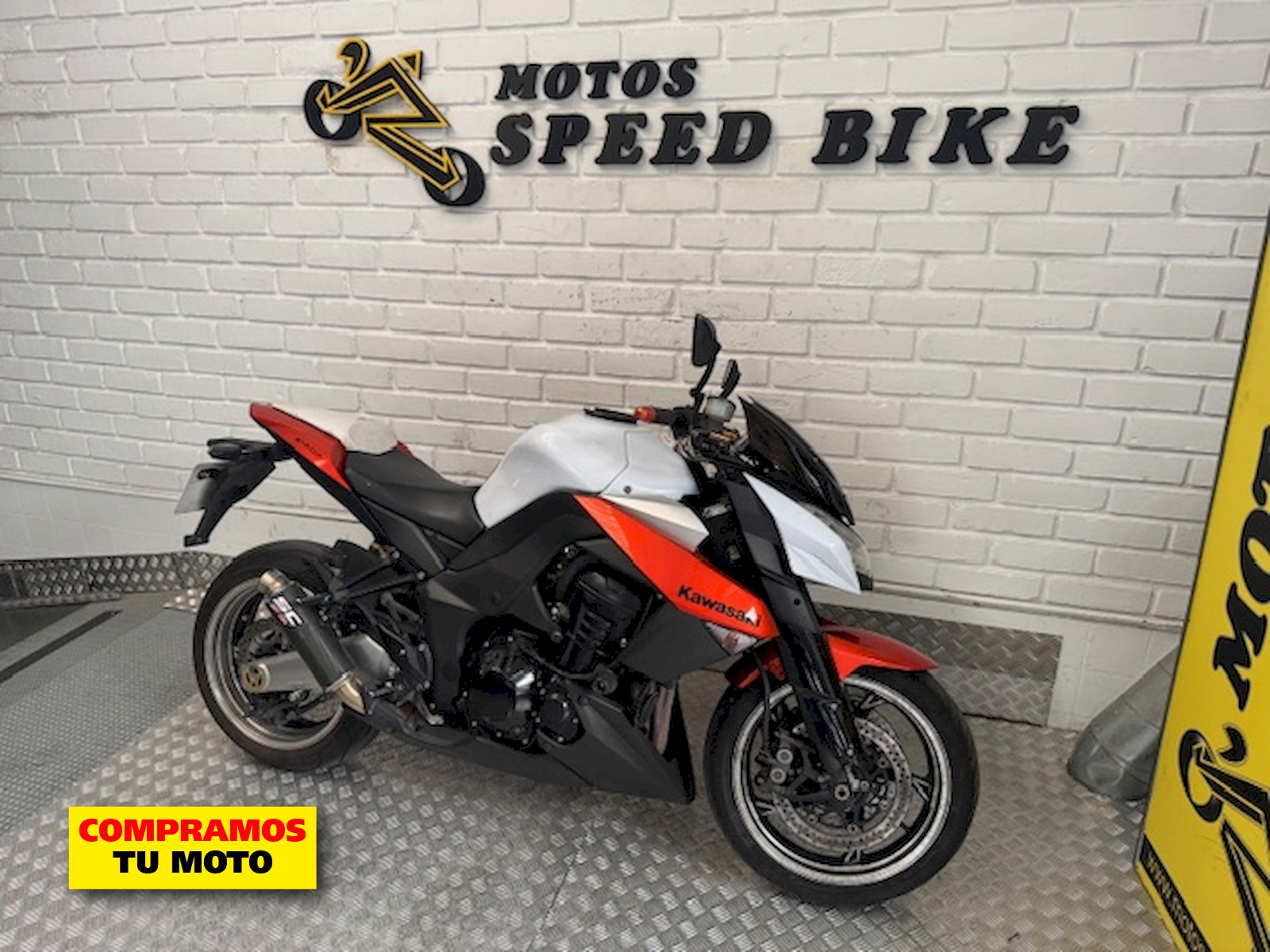 Kawasaki Z 1000 de ocasión en Madrid - imagen 2