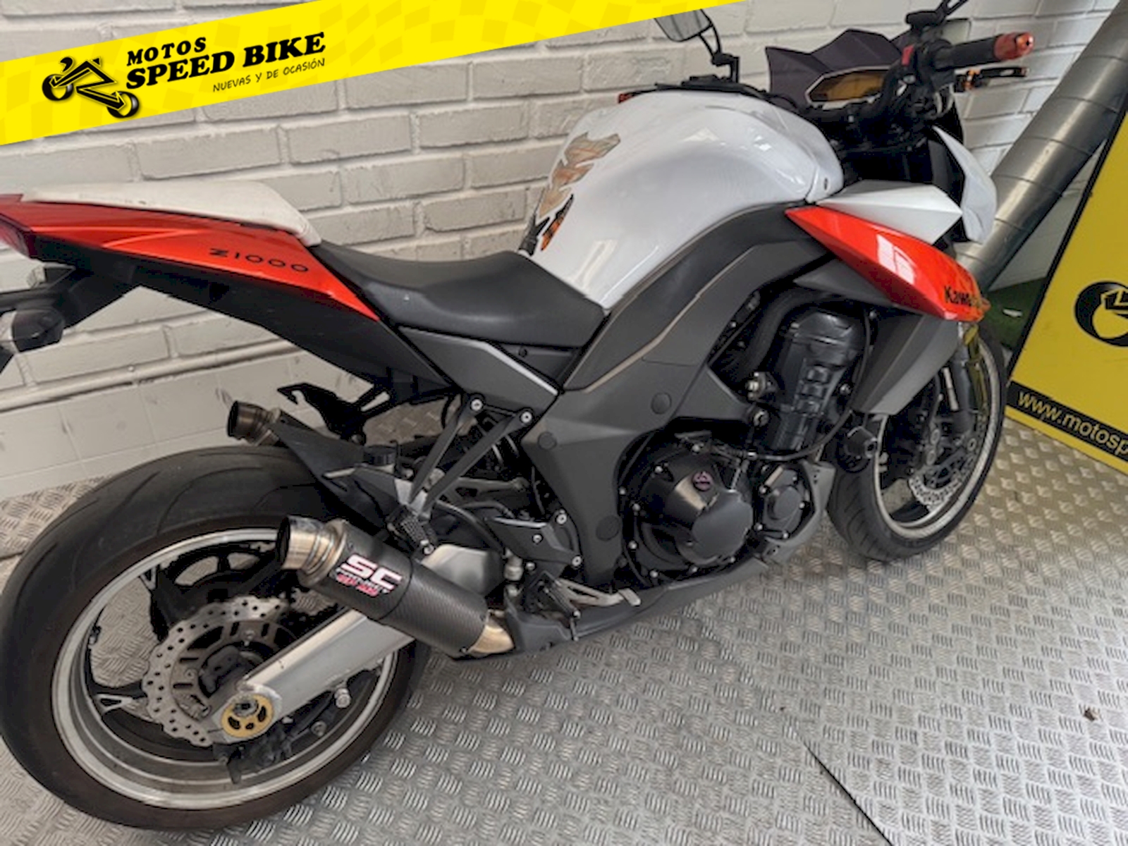 Kawasaki Z 1000 de ocasión en Madrid - imagen 5
