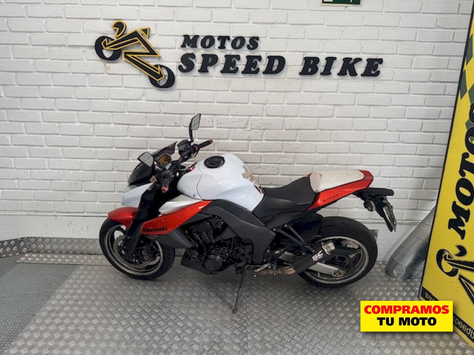 Kawasaki Z 1000 de ocasión en Madrid - imagen 10