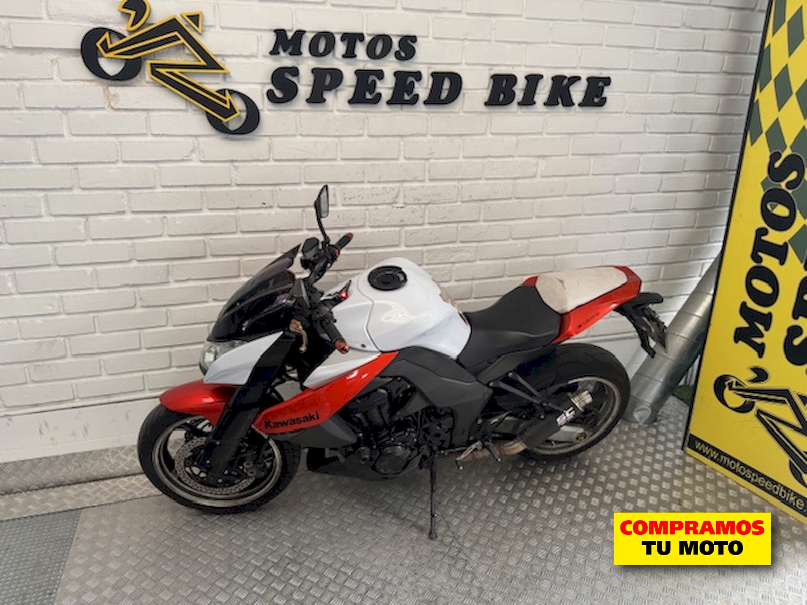 Kawasaki Z 1000 de ocasión en Madrid - imagen 13