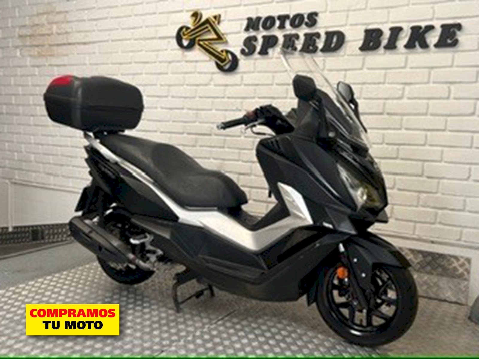 Sym Cruisym 125 de ocasión en Madrid - imagen 2