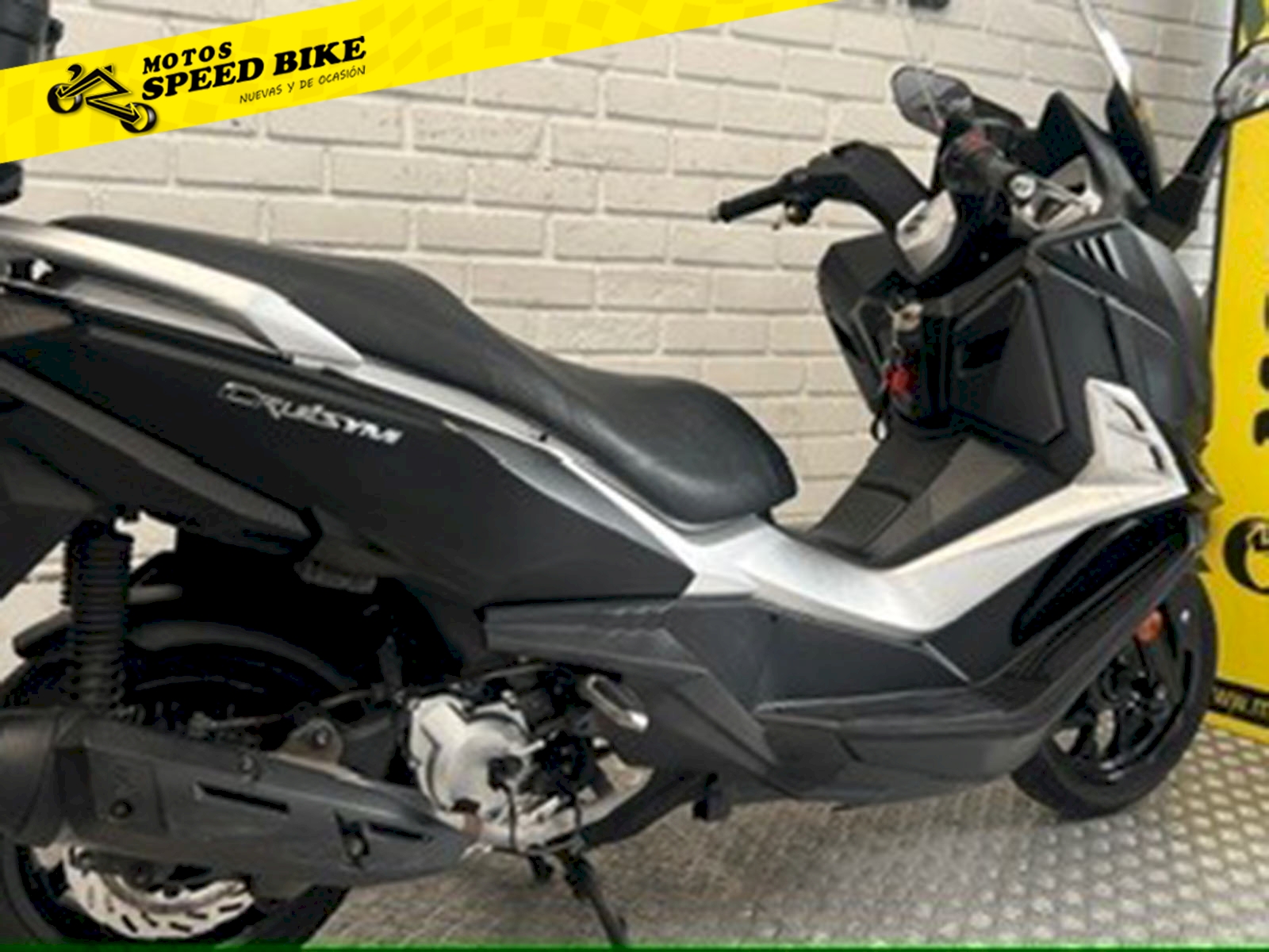 Sym Cruisym 125 de ocasión en Madrid - imagen 4