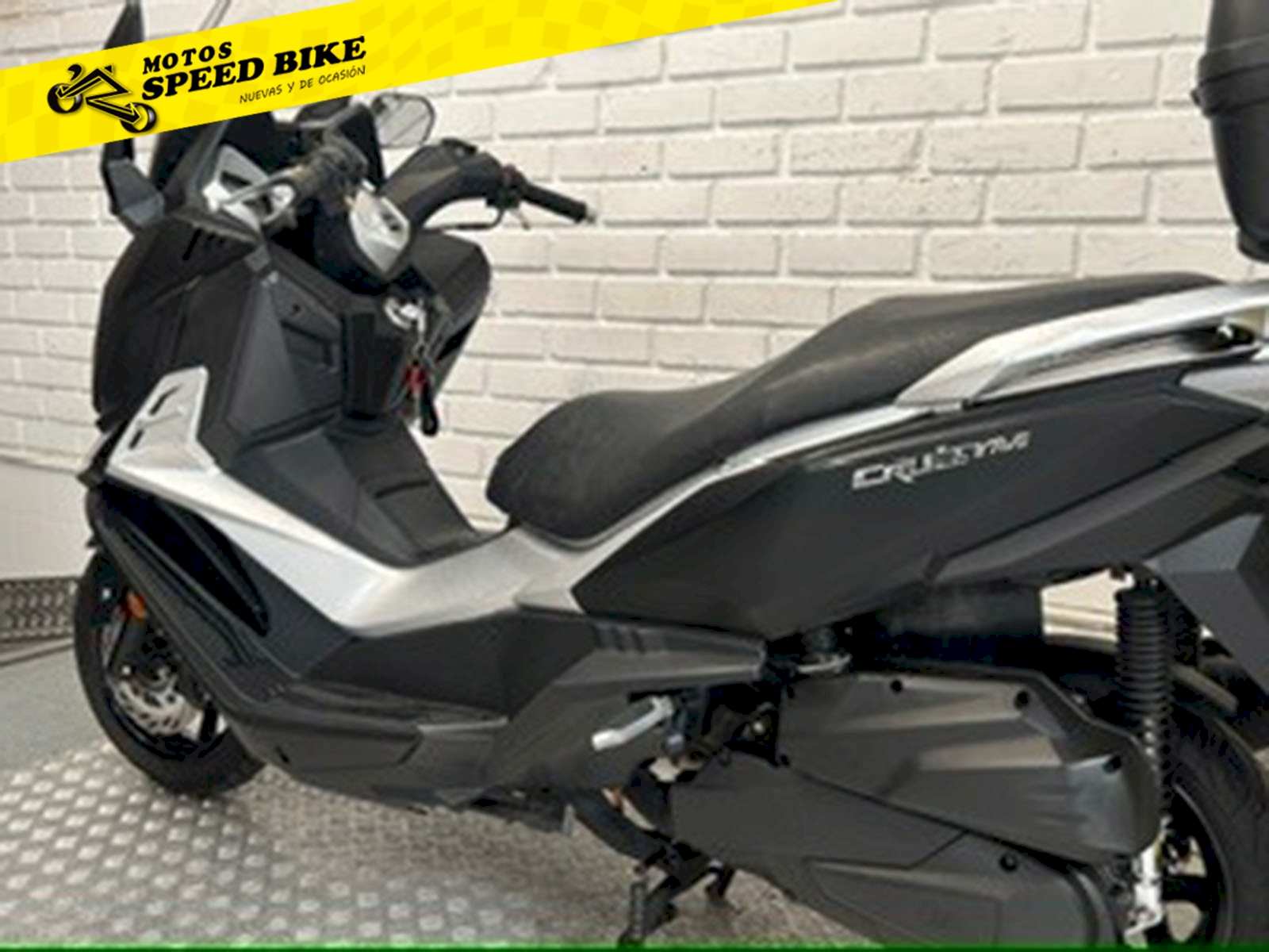 Sym Cruisym 125 de ocasión en Madrid - imagen 8
