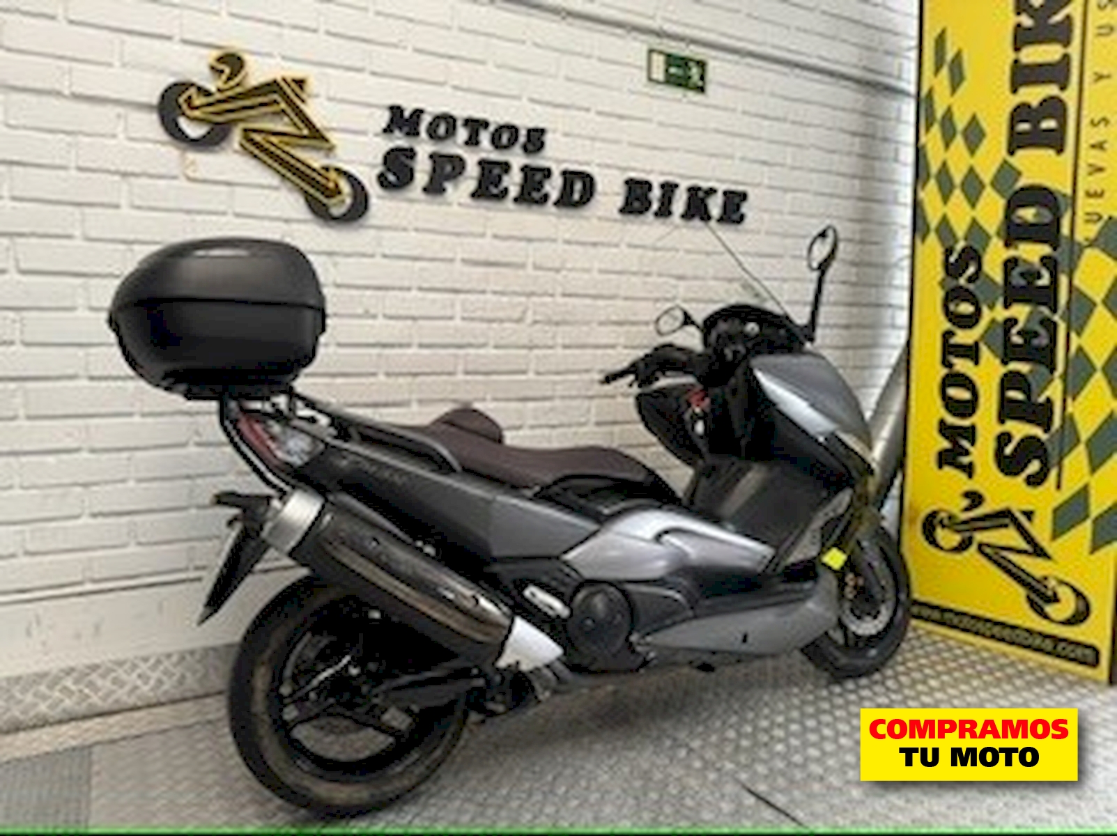 Yamaha T-Max 500 de ocasión en Madrid - imagen 4