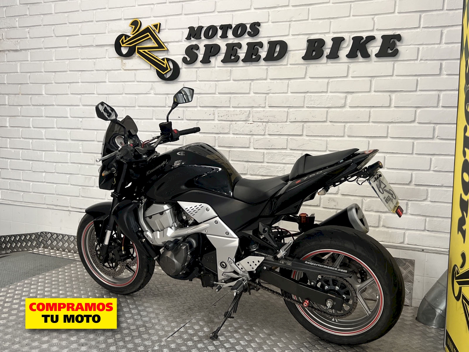 Kawasaki Z 750 de ocasión en Madrid - imagen 9