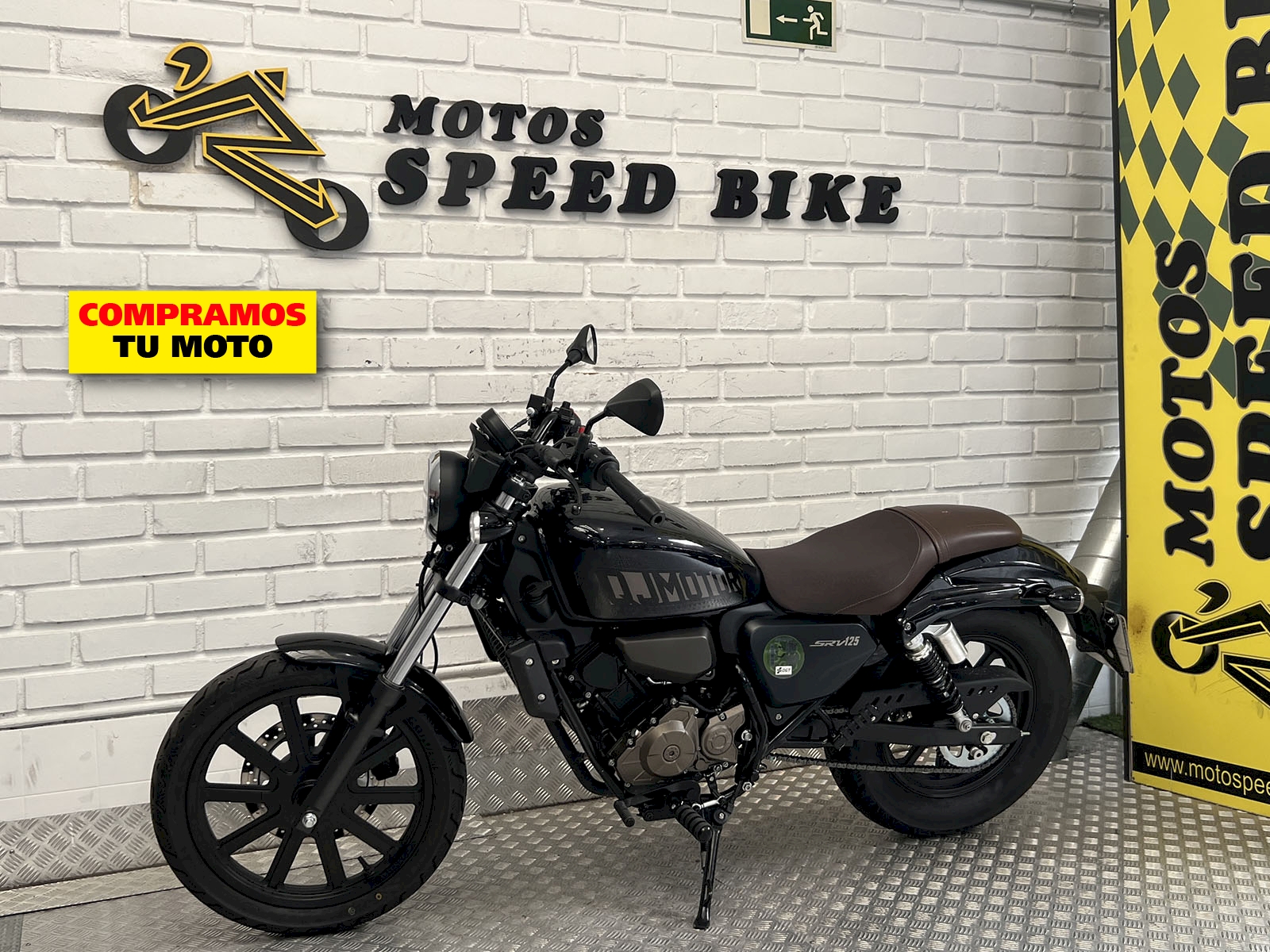 QJ Motor SRV 125 de ocasión en Madrid - imagen 12