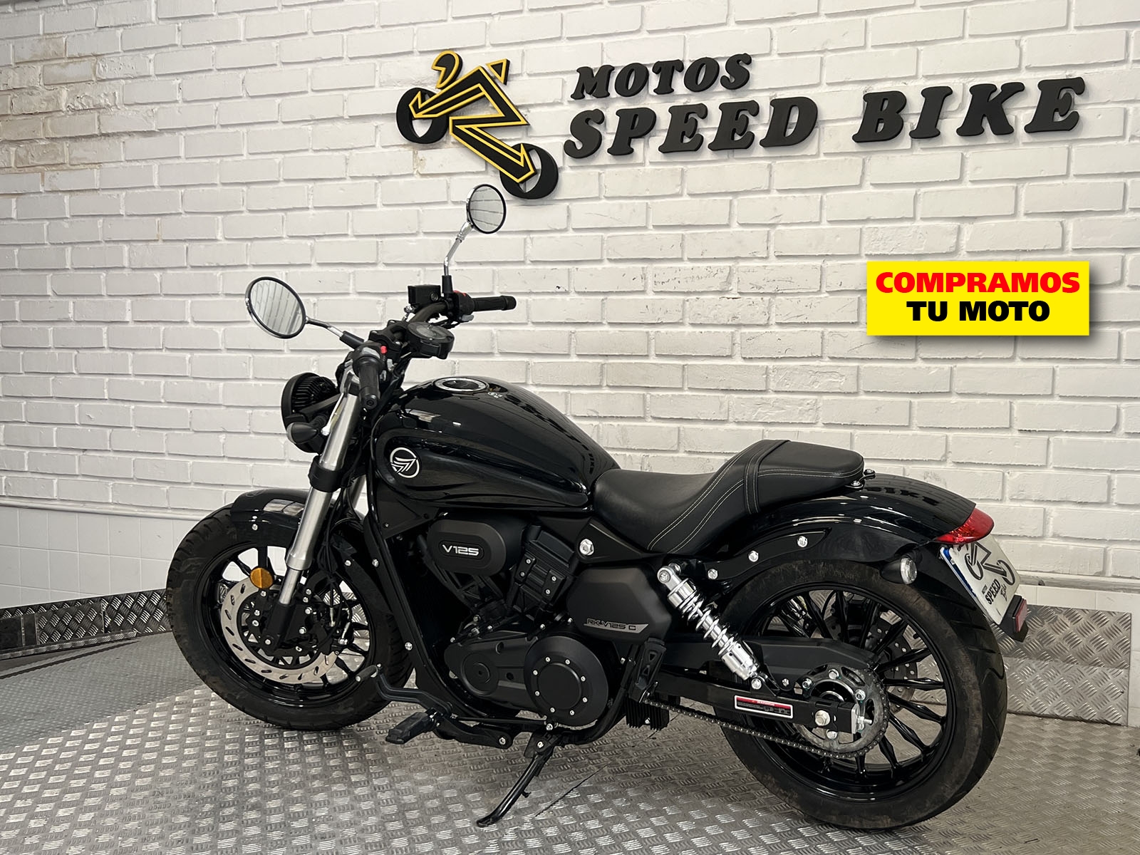 Keeway RKV 125 C de ocasión en Madrid - imagen 10