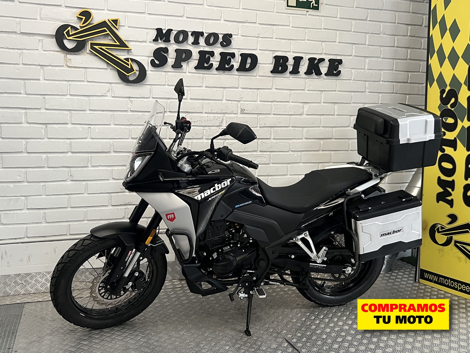 Macbor Montana XR1 125 Evo de ocasión en Madrid - imagen 15